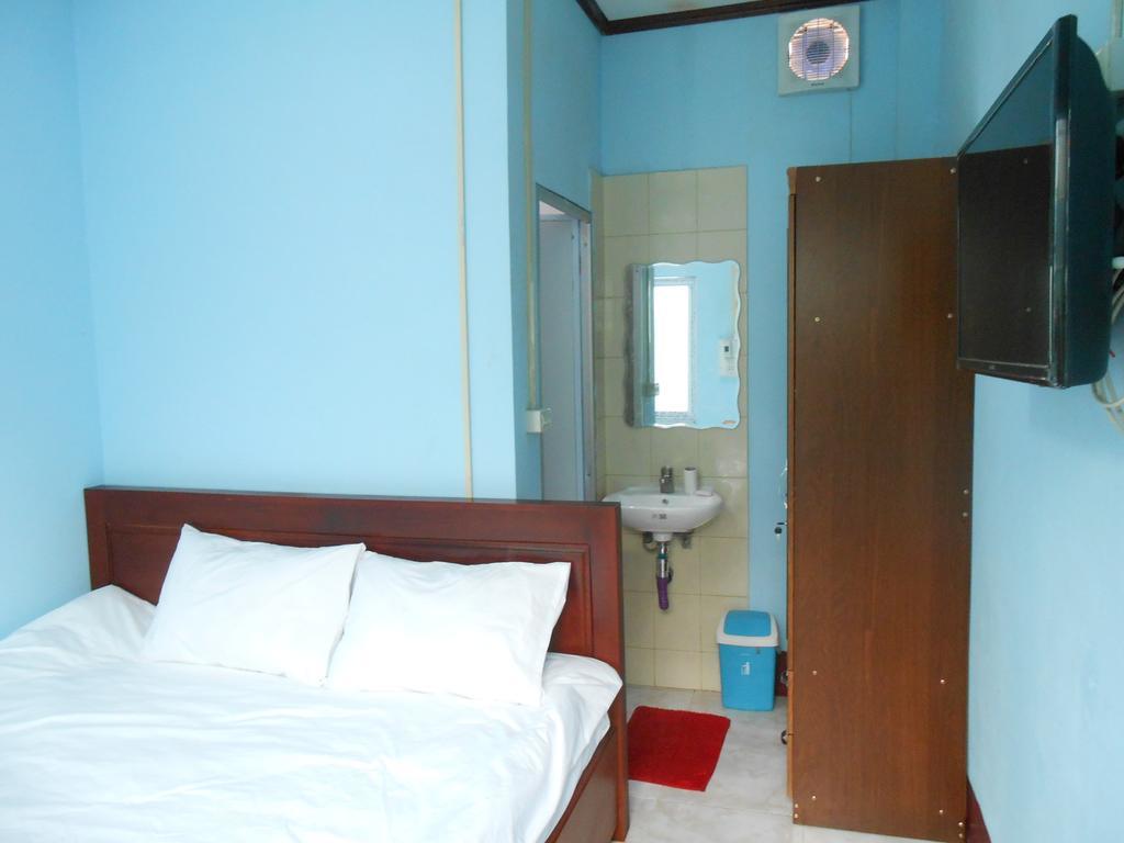 Lucky Backpacker Hostel Vientiane Buitenkant foto