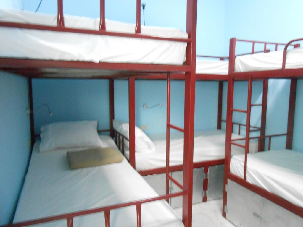 Lucky Backpacker Hostel Vientiane Kamer foto